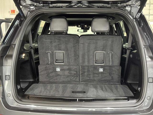 used 2024 Jeep Grand Cherokee L car, priced at $33,390