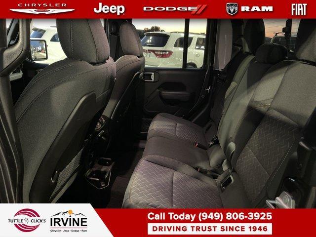 new 2026 Jeep Gladiator car, priced at $60,760