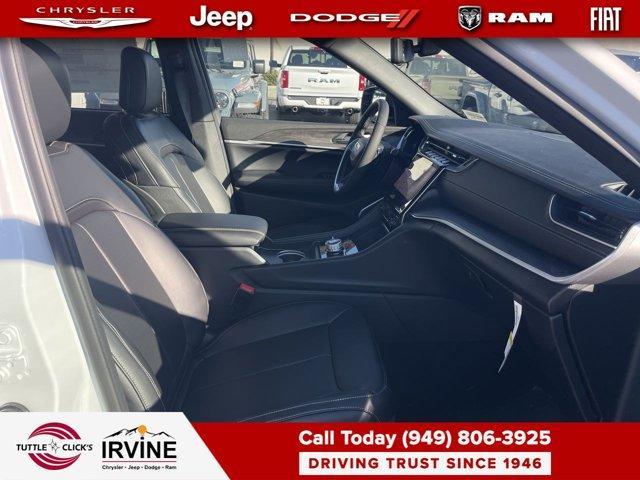 new 2025 Jeep Grand Cherokee car, priced at $58,335