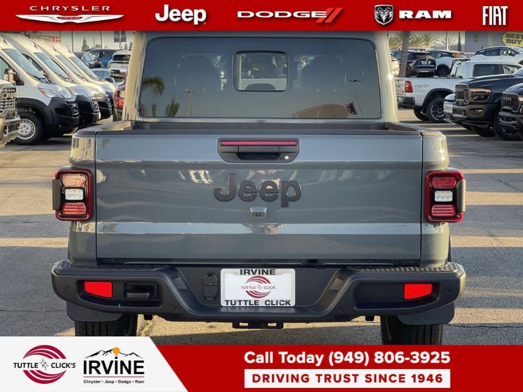 new 2026 Jeep Gladiator car, priced at $54,375