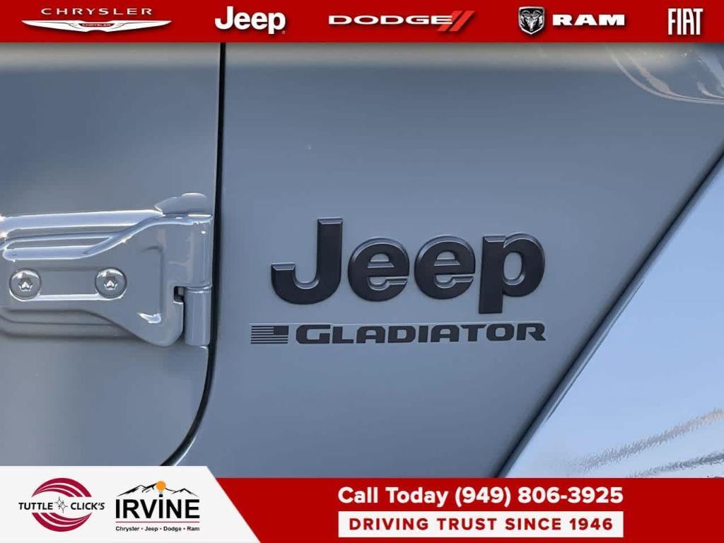 new 2026 Jeep Gladiator car, priced at $54,375