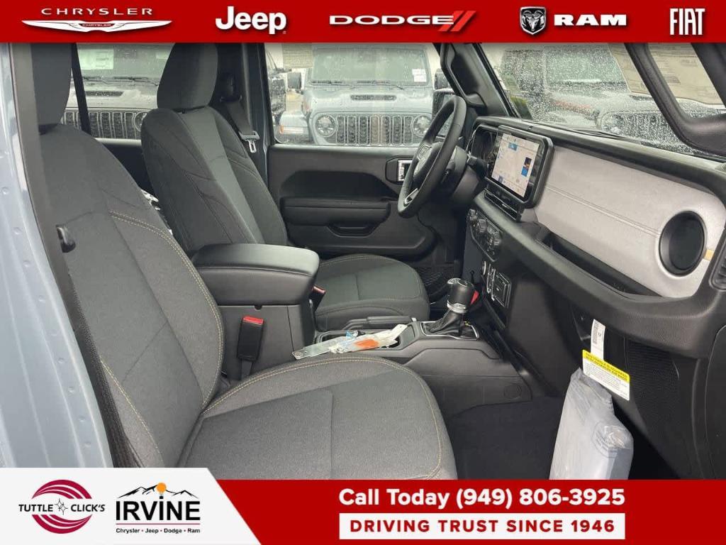 new 2026 Jeep Gladiator car, priced at $50,190