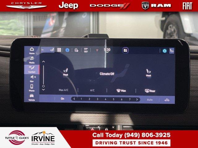 new 2025 FIAT 500e car, priced at $37,495