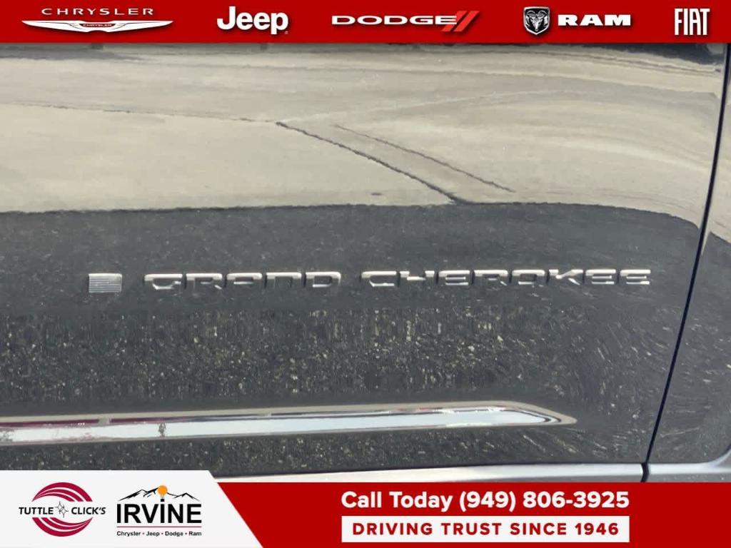 new 2026 Jeep Grand Cherokee car, priced at $48,025