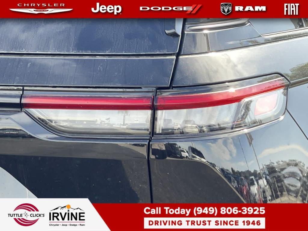 new 2026 Jeep Grand Cherokee car, priced at $48,025