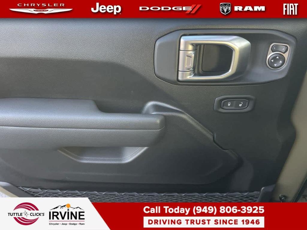 new 2026 Jeep Gladiator car, priced at $57,760