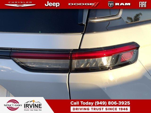 new 2025 Jeep Grand Cherokee car, priced at $67,925