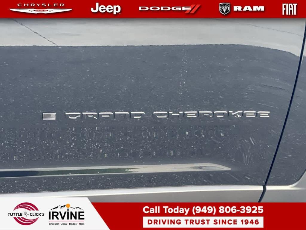 new 2026 Jeep Grand Cherokee car, priced at $48,580
