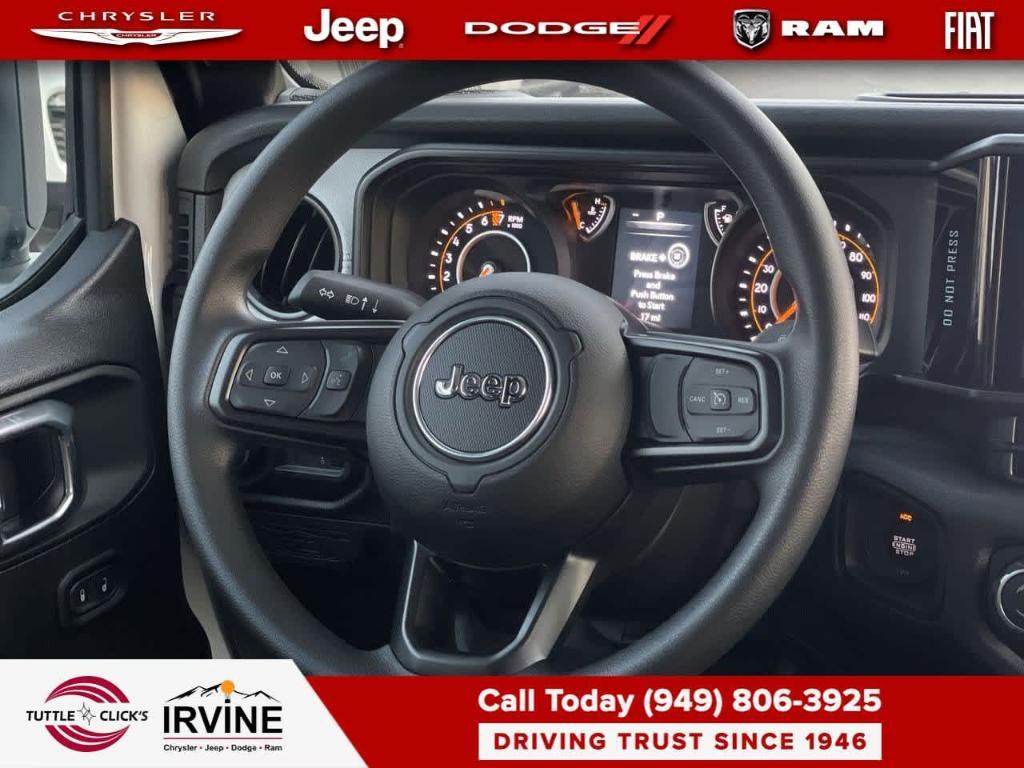 new 2026 Jeep Gladiator car, priced at $44,780