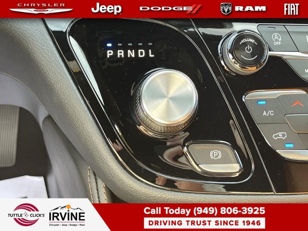 new 2026 Chrysler Pacifica car, priced at $62,225