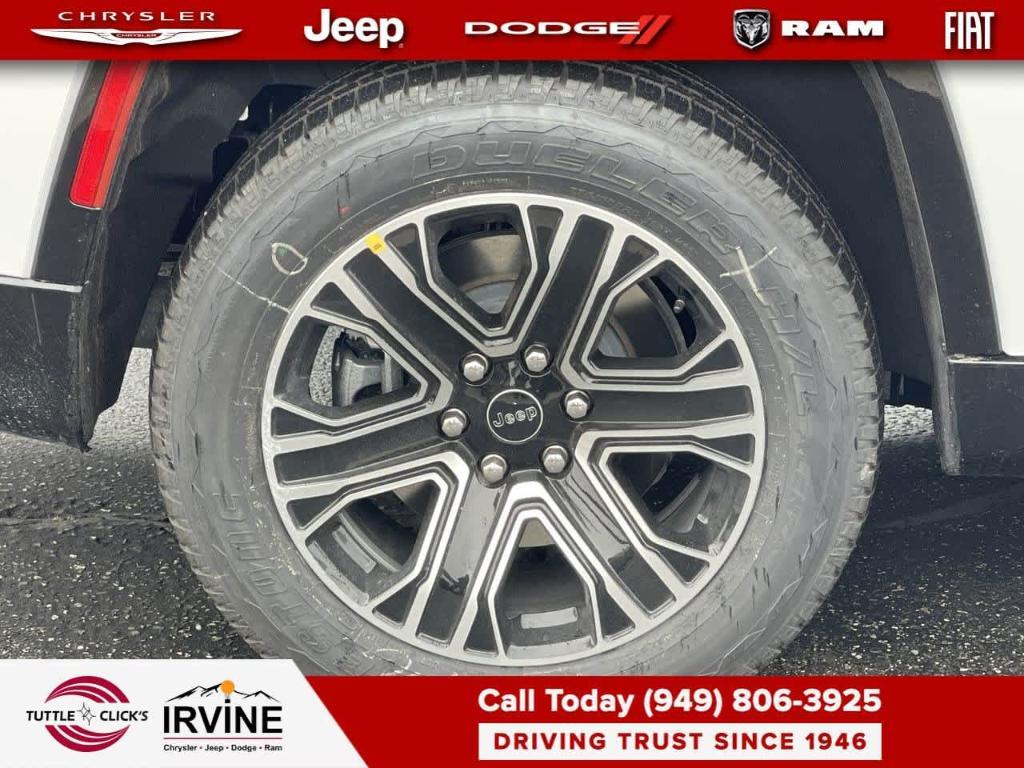 new 2026 Jeep Grand Wagoneer car, priced at $69,735