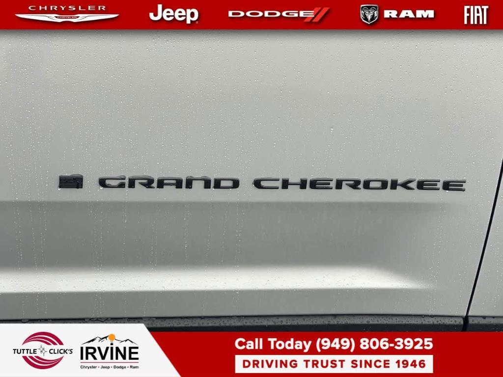 new 2026 Jeep Grand Cherokee car, priced at $49,520