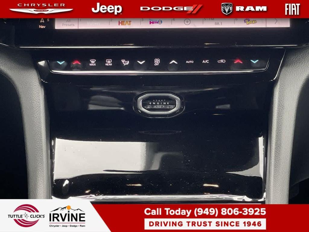 new 2026 Jeep Grand Cherokee car, priced at $49,520