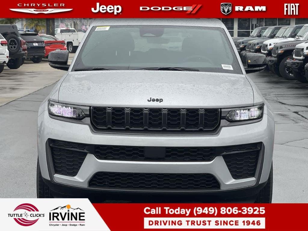 new 2026 Jeep Grand Cherokee car, priced at $49,520