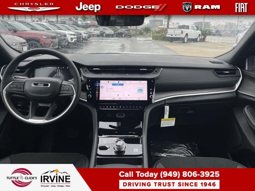 new 2026 Jeep Grand Cherokee car, priced at $49,520