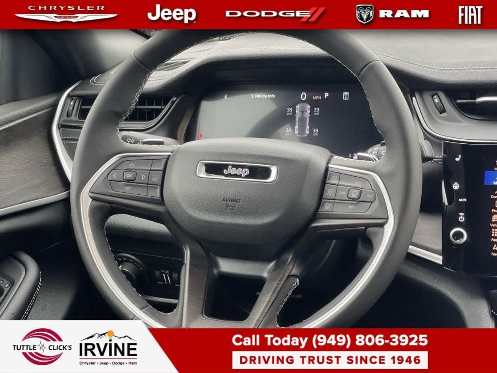 new 2026 Jeep Grand Cherokee car, priced at $49,520