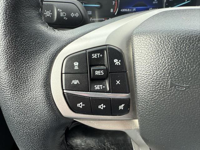 used 2023 Ford Explorer car, priced at $28,900