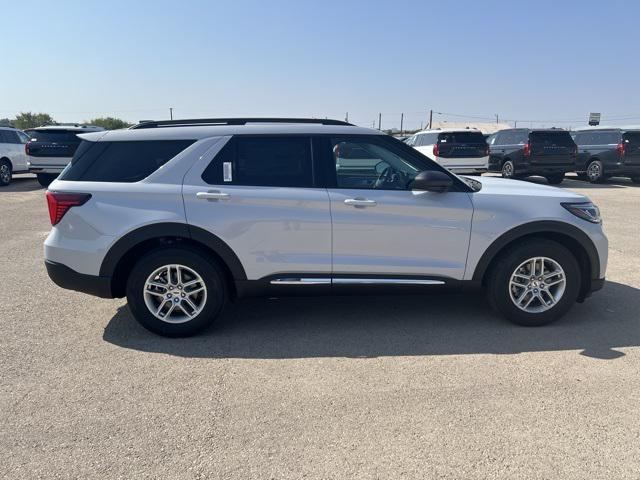 new 2025 Ford Explorer car, priced at $41,601