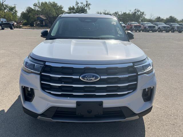 new 2025 Ford Explorer car, priced at $41,601