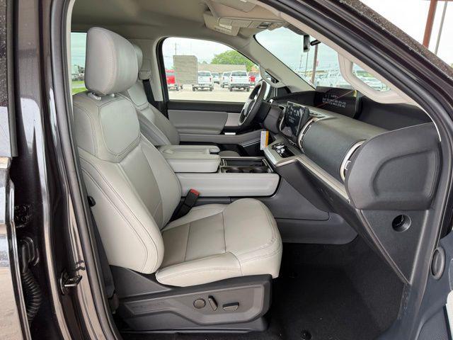 new 2026 Ford Expedition car, priced at $66,973