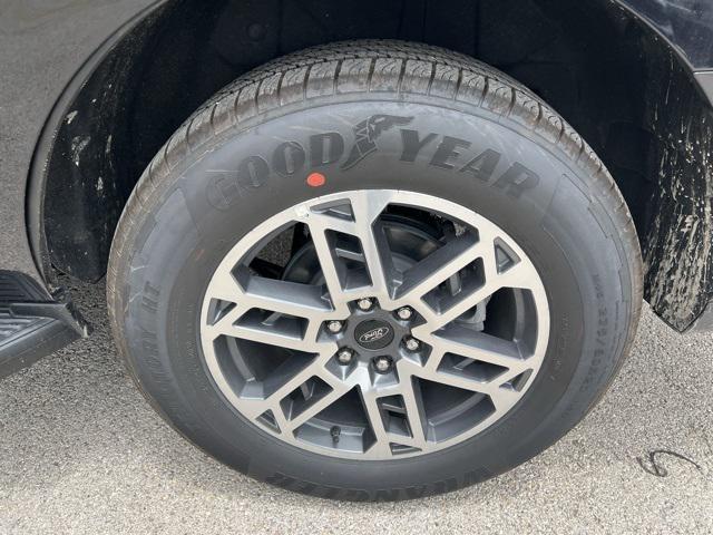 new 2025 Ford Expedition car, priced at $63,746