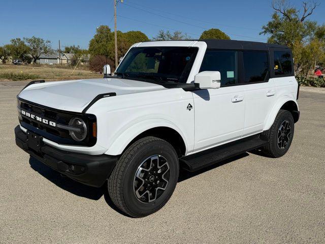 new 2025 Ford Bronco car, priced at $52,155