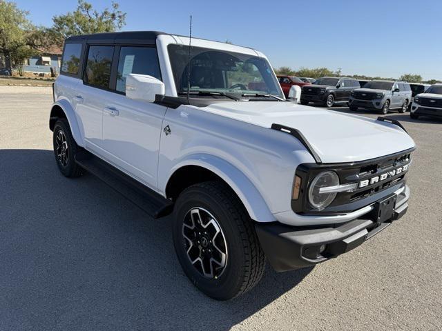 new 2025 Ford Bronco car, priced at $52,155