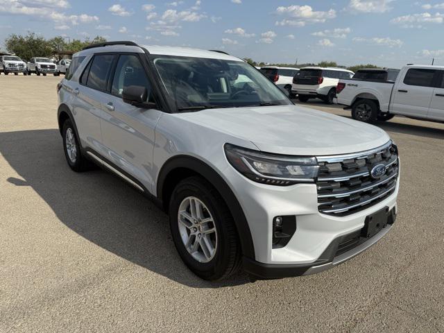 new 2025 Ford Explorer car, priced at $41,827
