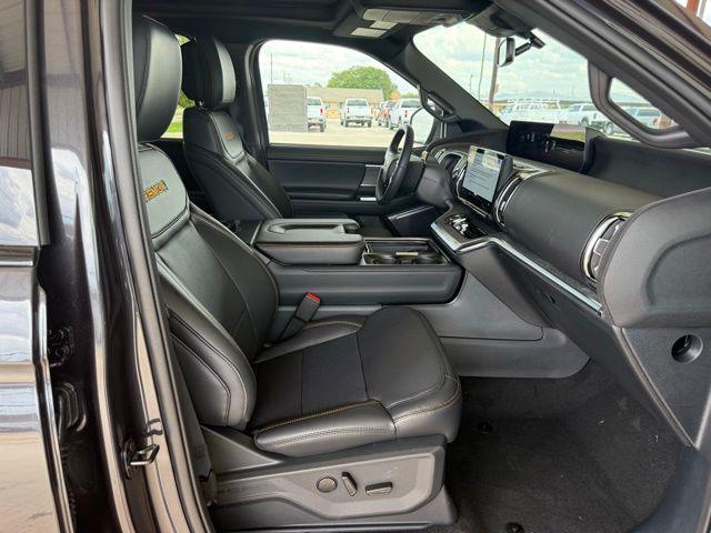 new 2026 Ford Expedition car, priced at $81,790