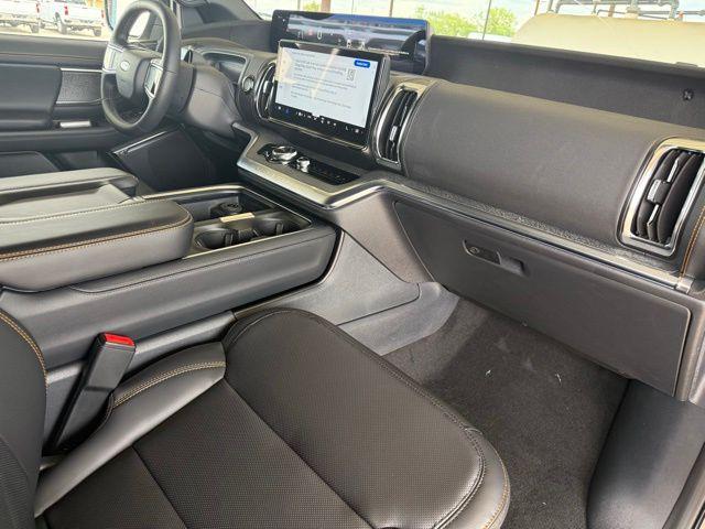 new 2026 Ford Expedition car, priced at $81,790