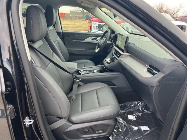 new 2025 Ford Explorer car, priced at $38,581