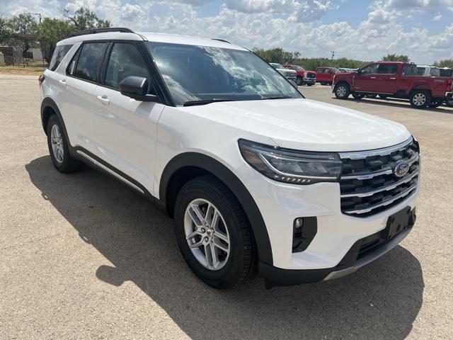 new 2025 Ford Explorer car, priced at $42,574