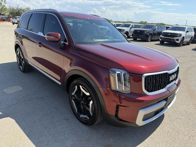 used 2023 Kia Telluride car, priced at $33,900