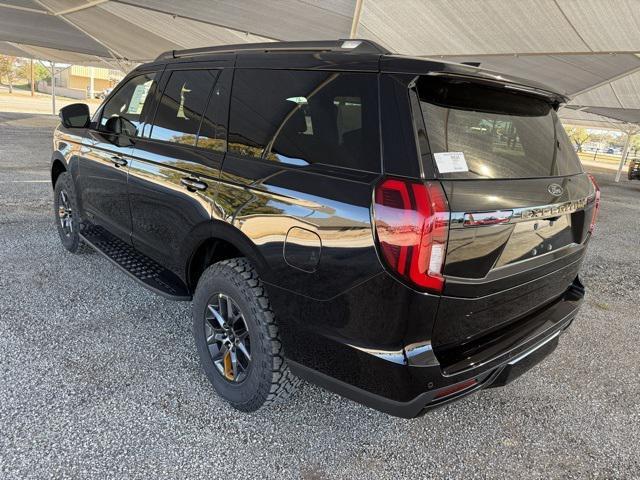 new 2025 Ford Expedition car, priced at $81,422