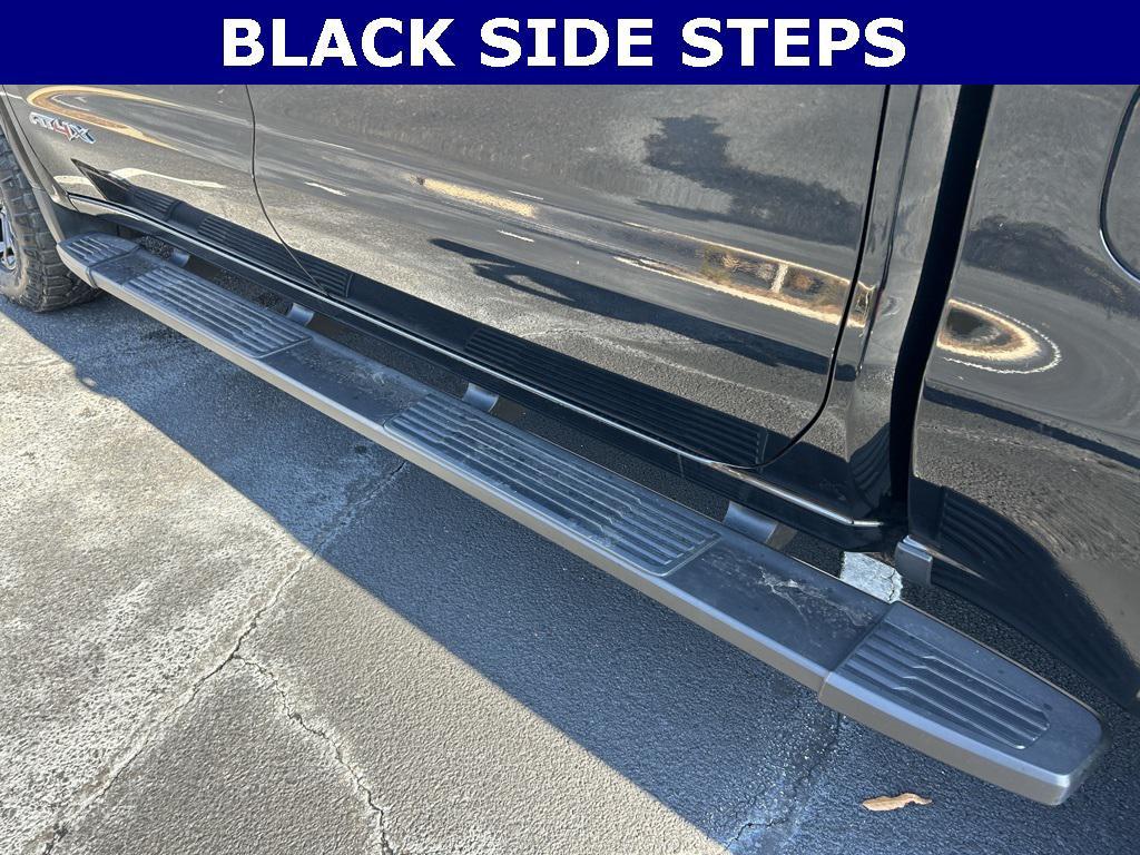 used 2022 GMC Sierra 1500 car, priced at $52,442