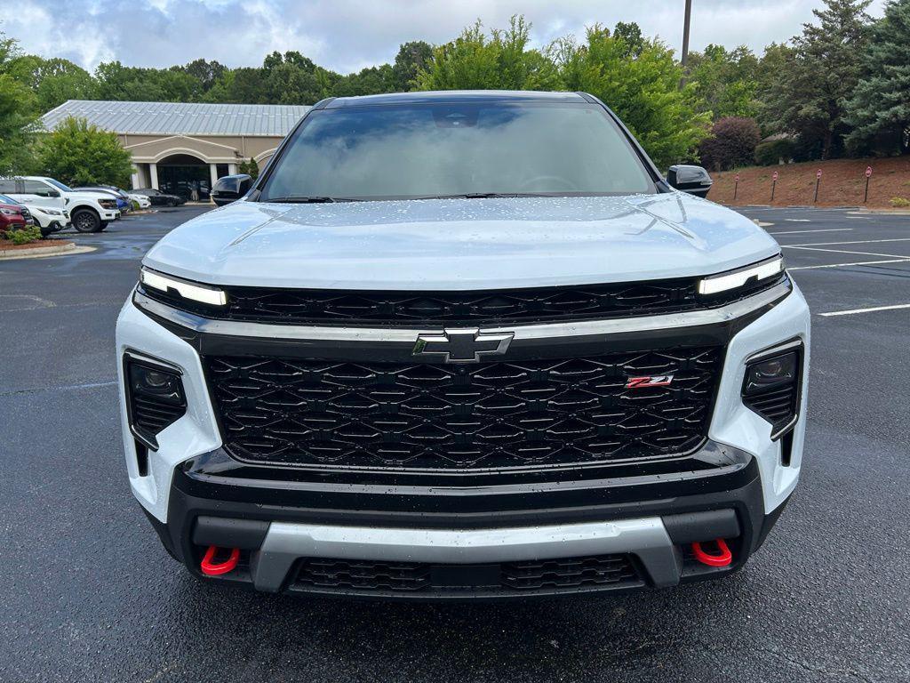 new 2026 Chevrolet Traverse car, priced at $51,277