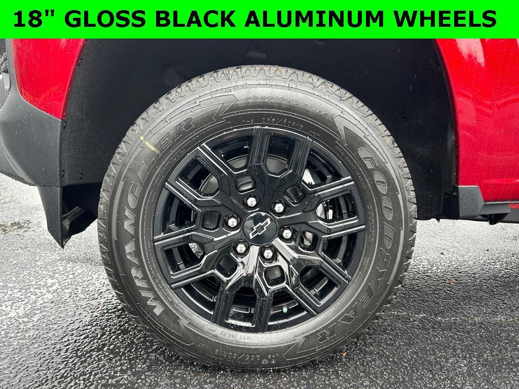 new 2026 Chevrolet Colorado car, priced at $35,525