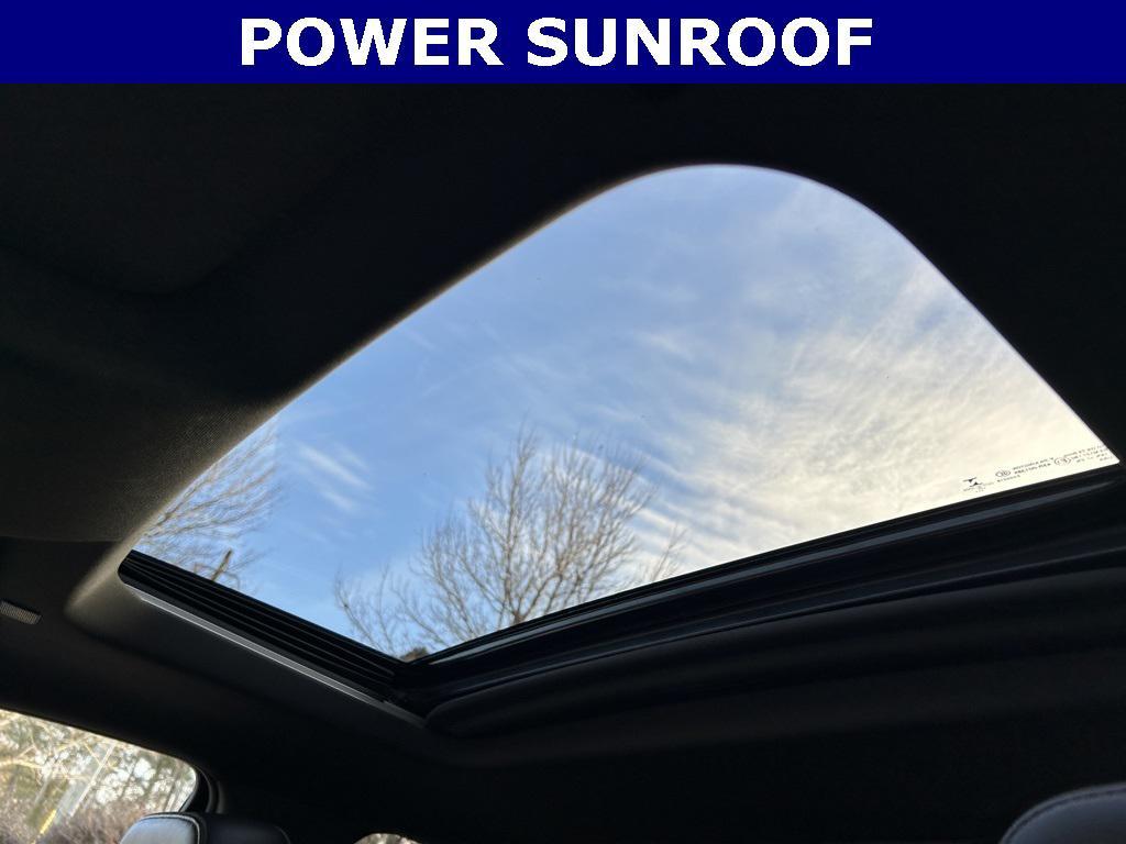 used 2022 Chevrolet Silverado 2500 car, priced at $58,999