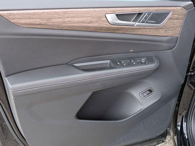 new 2025 Volkswagen Atlas car, priced at $48,151