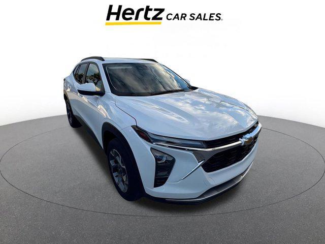 used 2025 Chevrolet Trax car, priced at $18,801