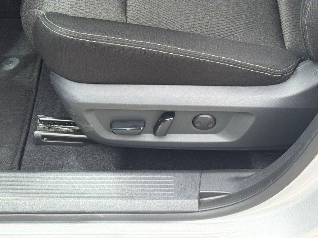 used 2025 Nissan Rogue car, priced at $19,990