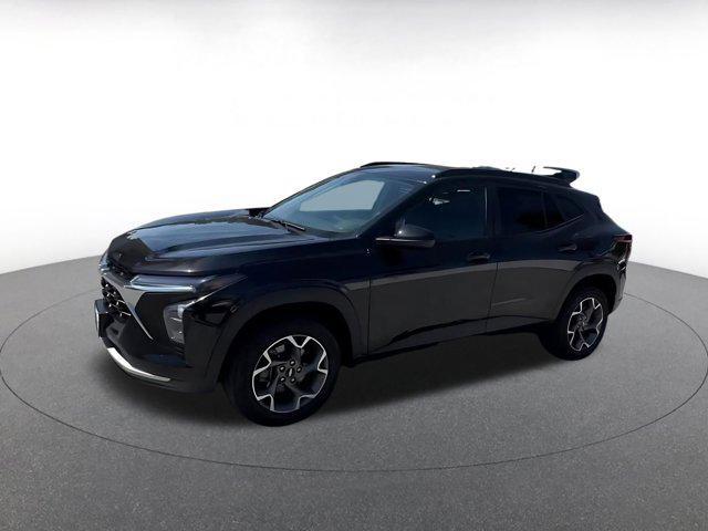 used 2025 Chevrolet Trax car, priced at $19,098