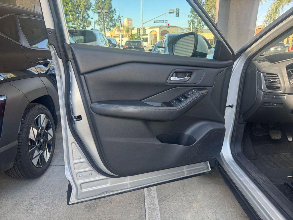 used 2025 Nissan Rogue car, priced at $19,990