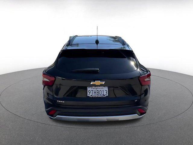 used 2025 Chevrolet Trax car, priced at $19,499