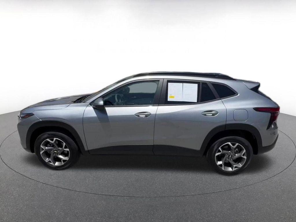 used 2025 Chevrolet Trax car, priced at $20,298