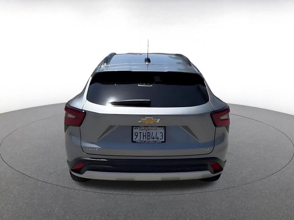 used 2025 Chevrolet Trax car, priced at $20,298