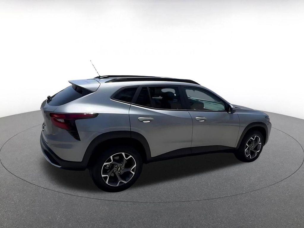 used 2025 Chevrolet Trax car, priced at $20,298