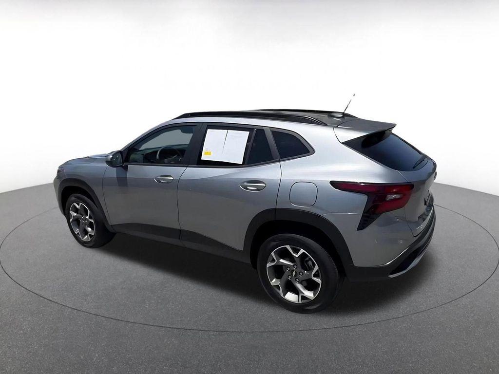 used 2025 Chevrolet Trax car, priced at $20,298