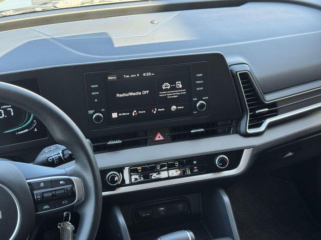 used 2025 Kia Sportage car, priced at $22,198