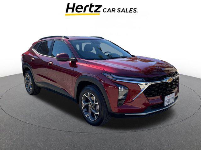 used 2025 Chevrolet Trax car, priced at $18,908